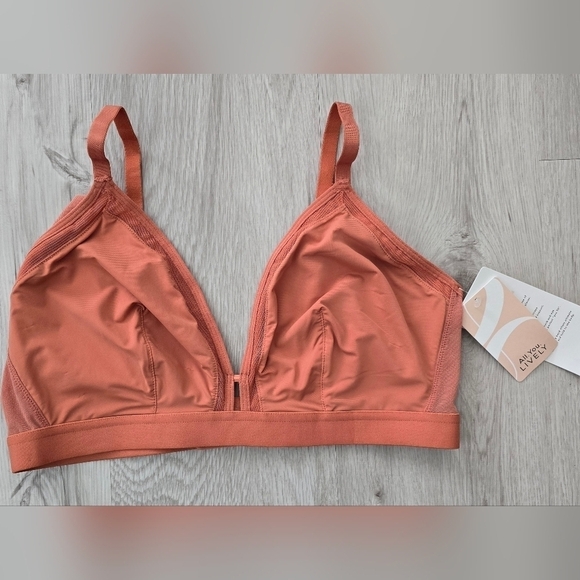 Lively Intimates | coral orange wireless adjustable bralette bra | WMS D 36 - Picture 1 of 6